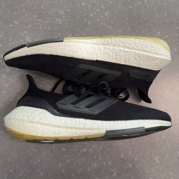 Adidas Ultraboost Mens Sneakers - Picture 8 of 9